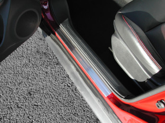 Stainless Steel Door Sill Guards To Fit Nissan Juke 2010-2019