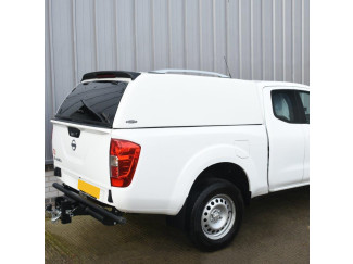 Nissan Navara NP300 Extra Cab Carryboy 560 Commercial Hardtop in QM1 White