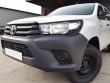 Toyota Hilux fited with black head light trim