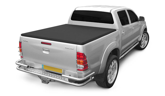 Hard Tr Folding tonneau cover fitted on a Toyota Hilux